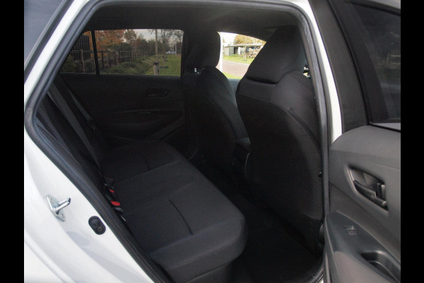 Toyota Corolla Touring Sports 1.8 Hybrid | Camera | Apple Carplay | Cruise Control | Navi |