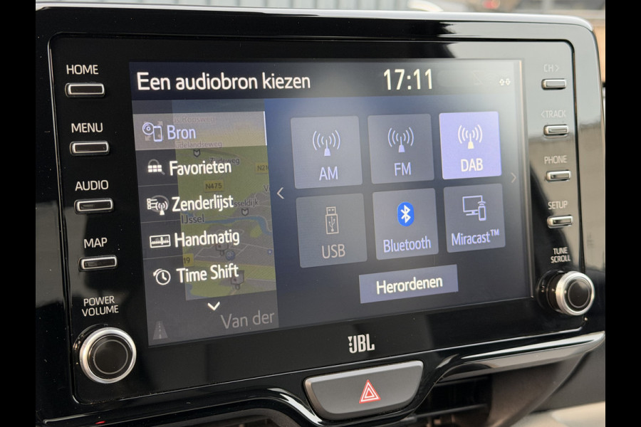 Toyota Yaris 1.5 Hybrid Executive | Creme LEER | JBL | BSM | Head-up | Rijklaar!!