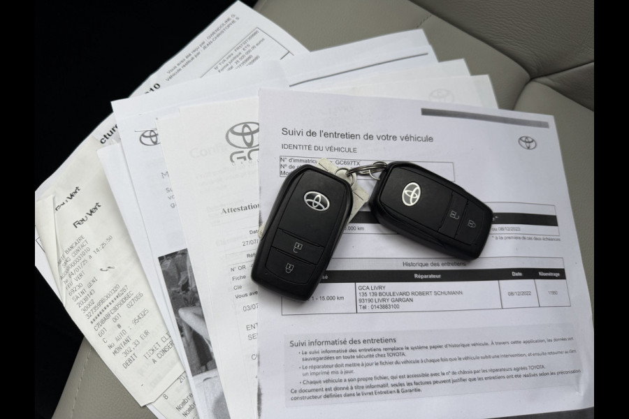 Toyota Yaris 1.5 Hybrid Executive | Creme LEER | JBL | BSM | Head-up | Rijklaar!!