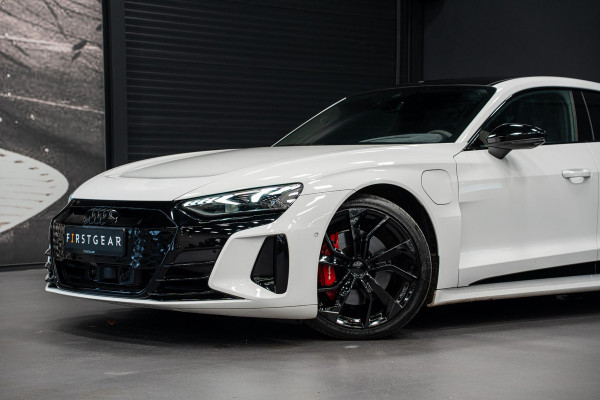Audi e-tron GT GT 93 kWh *Luchtvering / BTW / Panorama / Warmtepomp / Surround-view / Keyless*