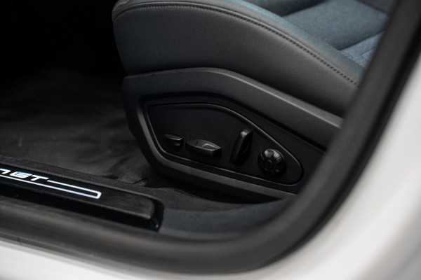 Audi e-tron GT GT 93 kWh *Luchtvering / BTW / Panorama / Warmtepomp / Surround-view / Keyless*