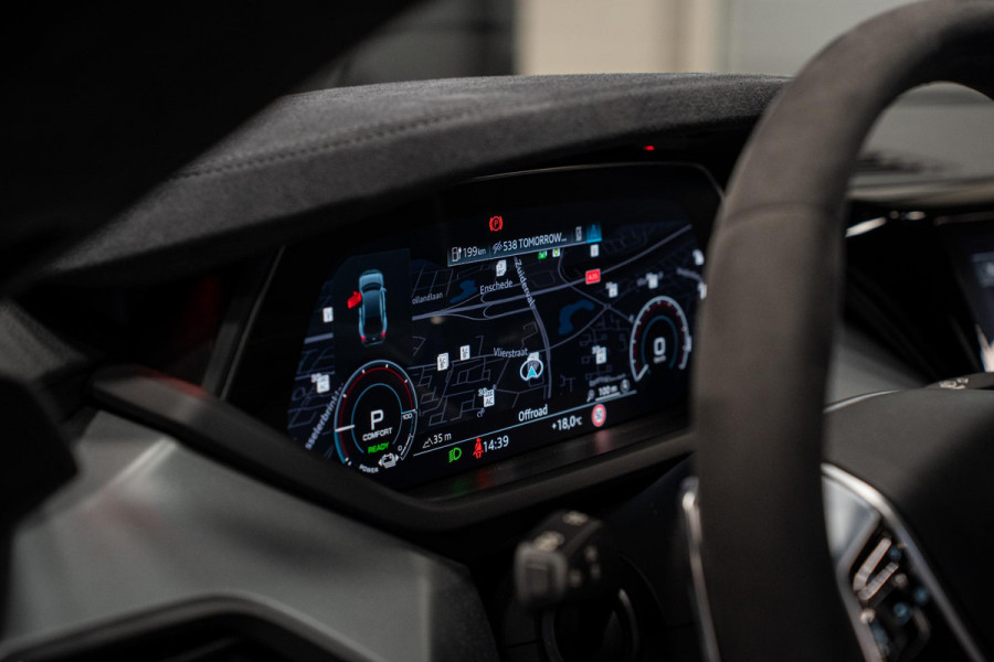 Audi e-tron GT GT 93 kWh *Luchtvering / BTW / Panorama / Warmtepomp / Surround-view / Keyless*