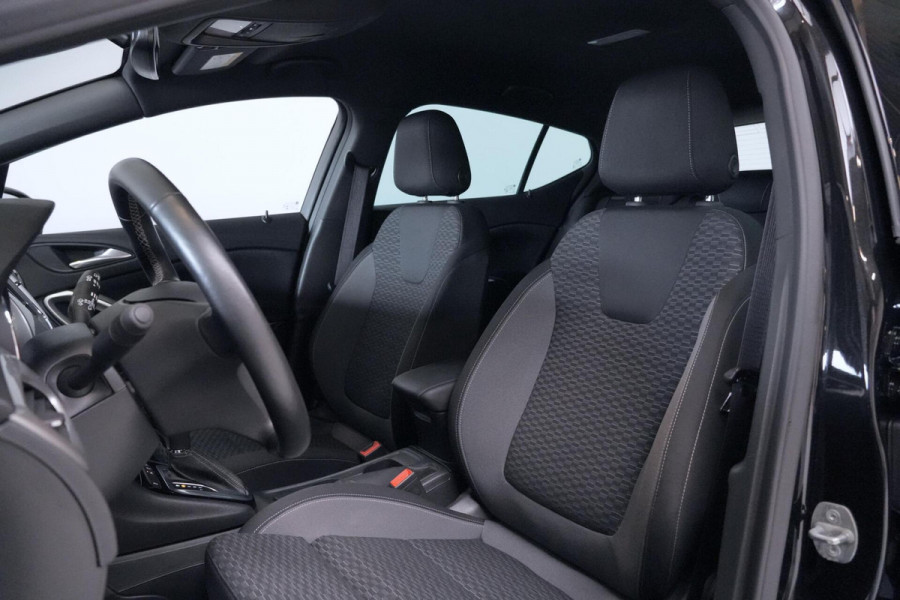 Opel Astra 1.4 Tubro GS Line Automaat 146 PK | CarPlay | Cruise | Stoel + Stuurverwarming | Camera | Pdc | Led |