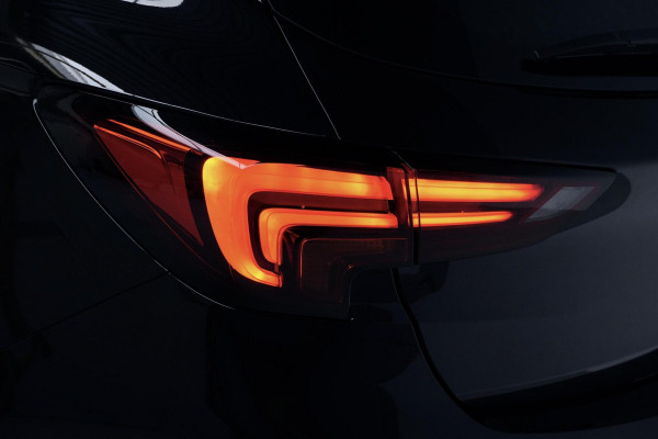 Opel Astra 1.4 Tubro GS Line Automaat 146 PK | CarPlay | Cruise | Stoel + Stuurverwarming | Camera | Pdc | Led |