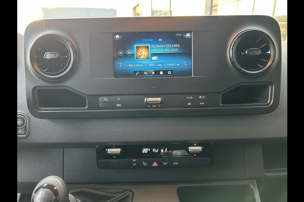 Mercedes-Benz Sprinter 317 CDI L2 H2 MBUX / Camera / Carplay navigatie / Airco