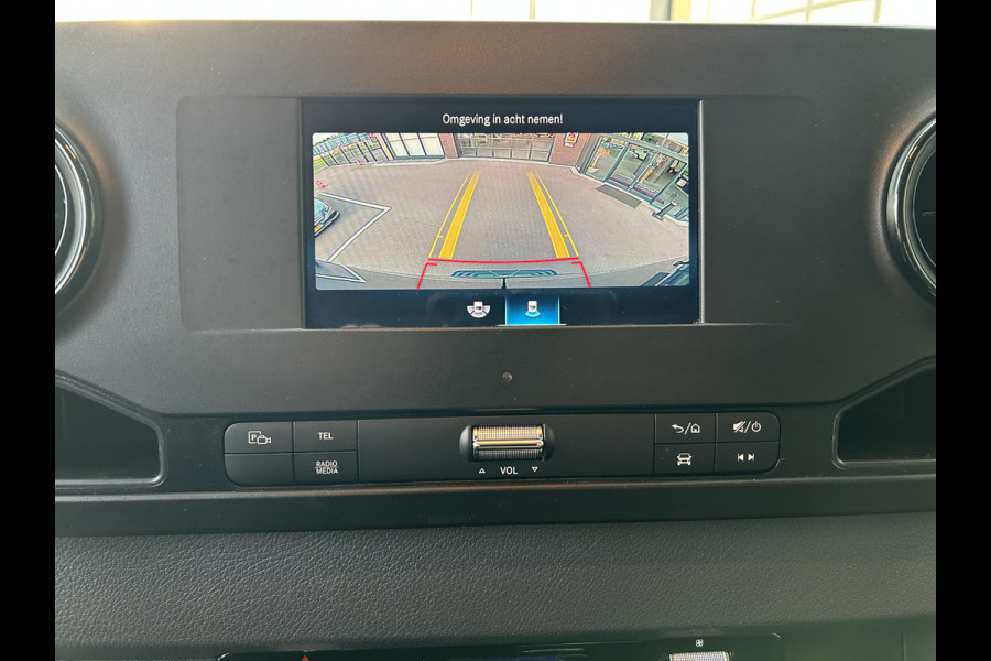 Mercedes-Benz Sprinter 317 CDI L2 H2 MBUX / Camera / Carplay navigatie / Airco