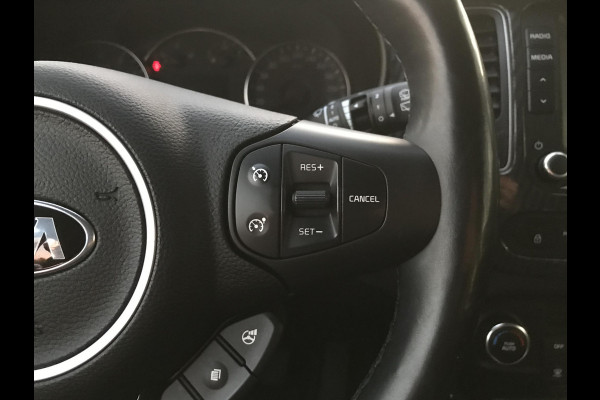 Kia Carens 1.6 ExecutiveLine 7 persoons