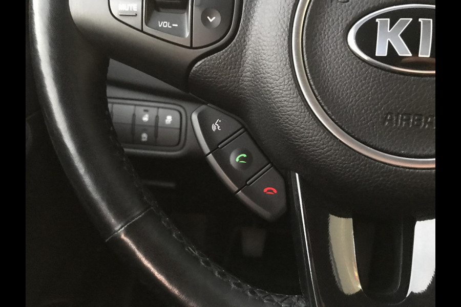 Kia Carens 1.6 ExecutiveLine 7 persoons