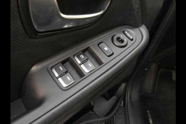 Kia Carens 1.6 ExecutiveLine 7 persoons