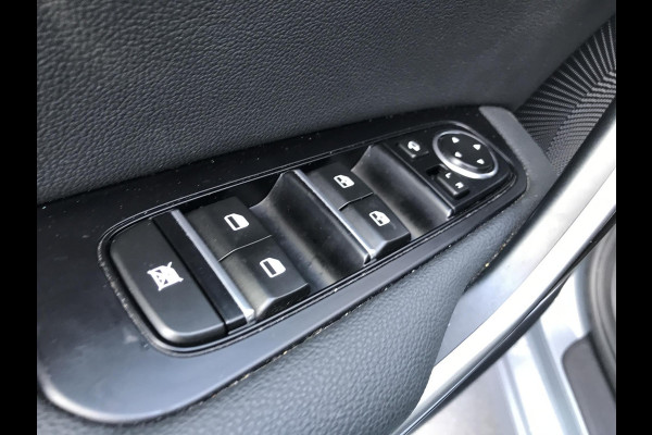 Kia Ceed Sportswagon 1.5 ExecutiveLine Automaat 7 JAAR GARANTIE