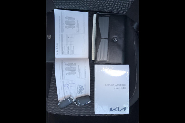 Kia Ceed Sportswagon 1.5 ExecutiveLine Automaat 7 JAAR GARANTIE