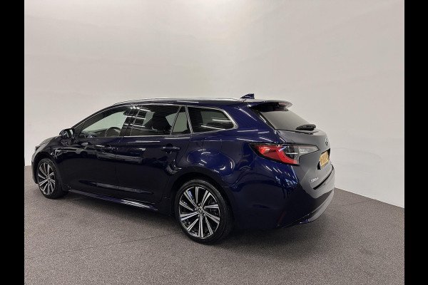 Toyota Corolla Touring Sports 1.8 Hybrid Dynamic Airco ECC Carplay Navi 17" LM Velgen Adaptive Cruise Control Stoelverwarming PDC VA+ Camera