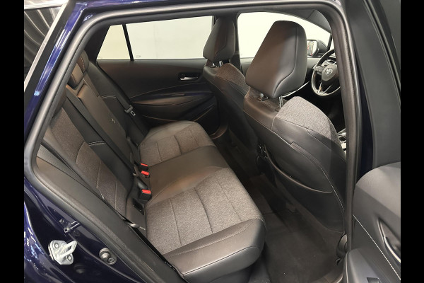 Toyota Corolla Touring Sports 1.8 Hybrid Dynamic Airco ECC Carplay Navi 17" LM Velgen Adaptive Cruise Control Stoelverwarming PDC VA+ Camera