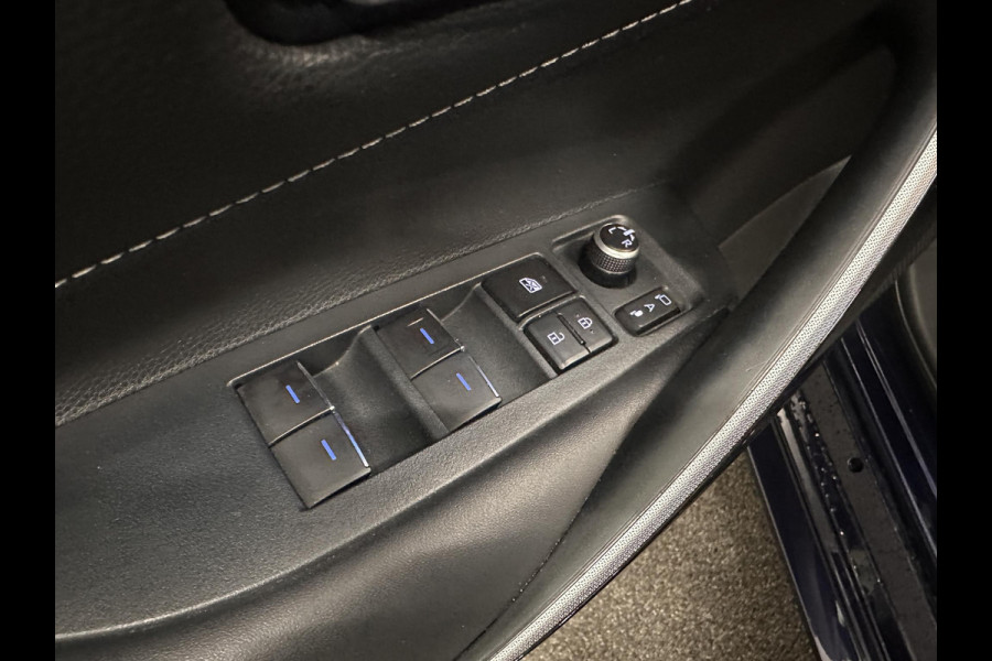 Toyota Corolla Touring Sports 1.8 Hybrid Dynamic Airco ECC Carplay Navi 17" LM Velgen Adaptive Cruise Control Stoelverwarming PDC VA+ Camera