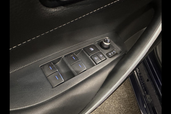 Toyota Corolla Touring Sports 1.8 Hybrid Dynamic Airco ECC Carplay Navi 17" LM Velgen Adaptive Cruise Control Stoelverwarming PDC VA+ Camera