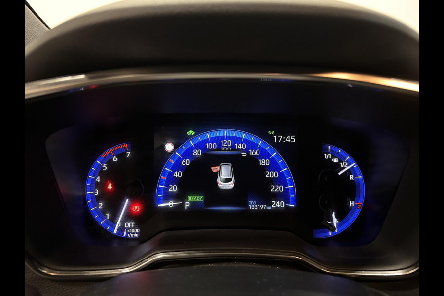 Toyota Corolla Touring Sports 1.8 Hybrid Dynamic Airco ECC Carplay Navi 17" LM Velgen Adaptive Cruise Control Stoelverwarming PDC VA+ Camera