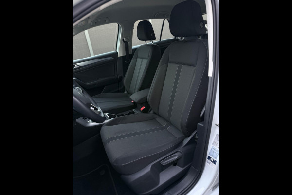 Volkswagen T-Roc 1.5 TSI Life CarPlay Camera