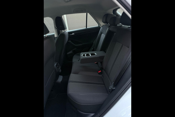 Volkswagen T-Roc 1.5 TSI Life CarPlay Camera