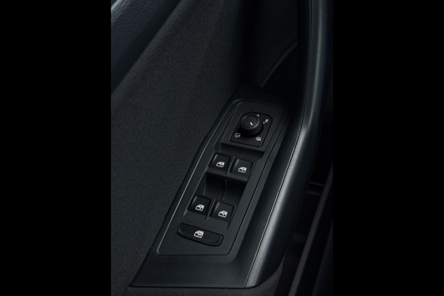 Volkswagen T-Roc 1.5 TSI Life CarPlay Camera