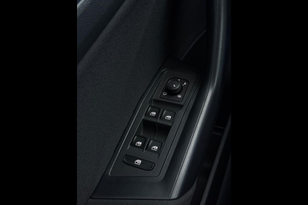 Volkswagen T-Roc 1.5 TSI Life CarPlay Camera