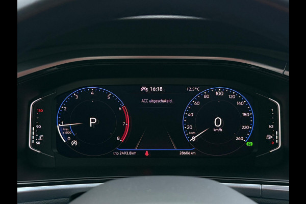 Volkswagen T-Roc 1.5 TSI Life CarPlay Camera