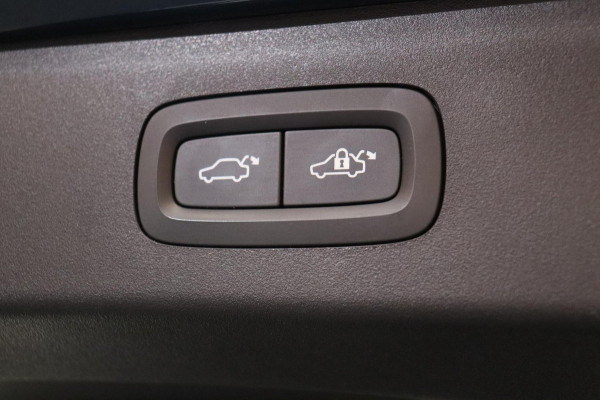 Lynk & Co 01 1.5 261PK Plug-in Hybrid * Pano/dak Apple/Carplay Adaptive/Cruise