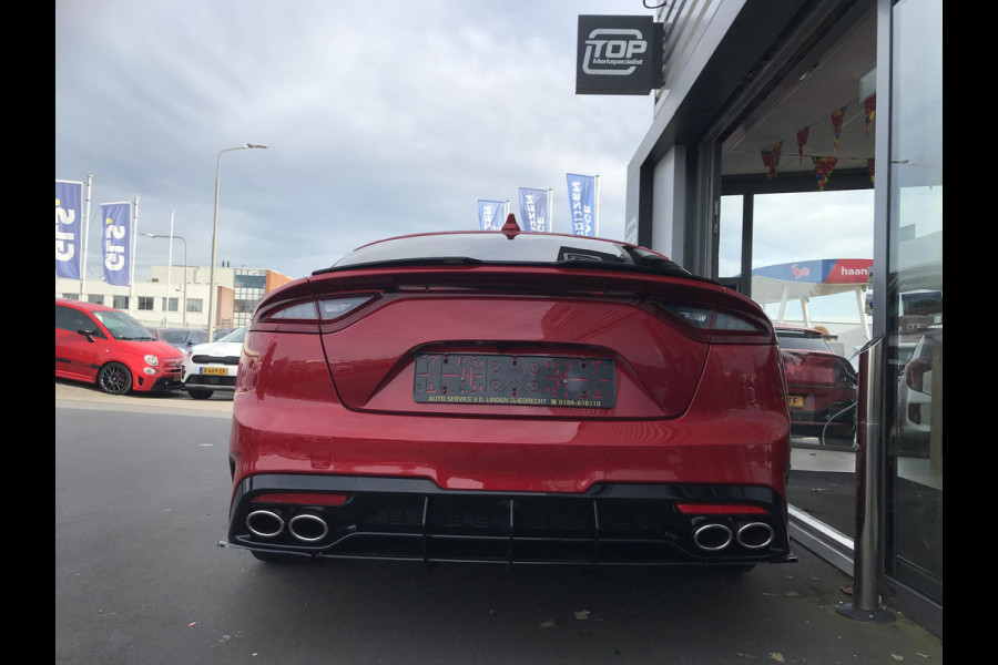 Kia Stinger 3.3 V6 T-GDI AWD GT 370PK