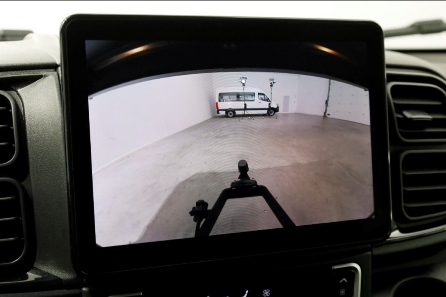 Peugeot Boxer 2.2 BlueHDi 140pk D.C. Open Laadbak Trekhaak 3000kg BPM-Vrij 11-2024