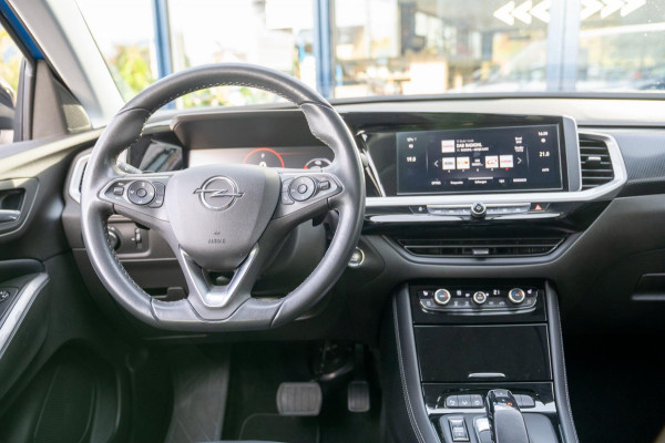 Opel Grandland 1.6 Turbo Plug-In Hybrid Ultimate | Prijs rijklaar incl. 12 mnd garantie | Memory lederen stoelen Camera Blindspot