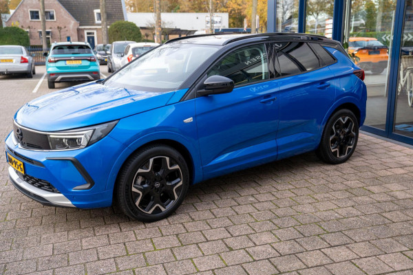 Opel Grandland 1.6 Turbo Plug-In Hybrid Ultimate | Prijs rijklaar incl. 12 mnd garantie | Memory lederen stoelen Camera Blindspot