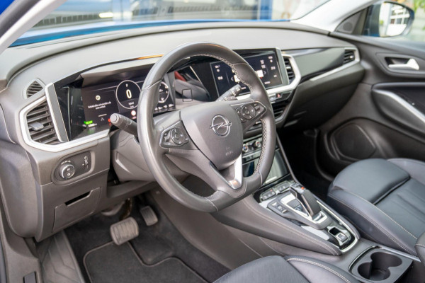 Opel Grandland 1.6 Turbo Plug-In Hybrid Ultimate | Prijs rijklaar incl. 12 mnd garantie | Memory lederen stoelen Camera Blindspot