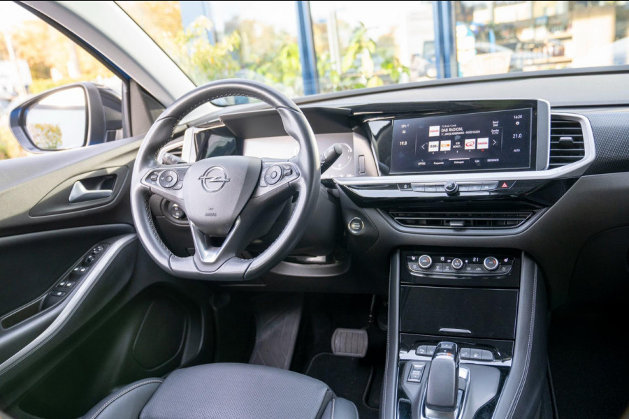 Opel Grandland 1.6 Turbo Plug-In Hybrid Ultimate | Prijs rijklaar incl. 12 mnd garantie | Memory lederen stoelen Camera Blindspot