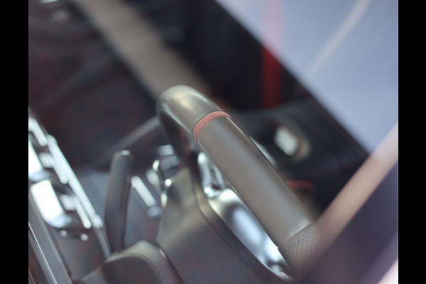 Mercedes-Benz GLE AMG 53 4MATIC+ Premium Plus | Rood design - Trekhaak - Pano