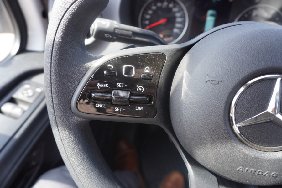 Mercedes-Benz Sprinter 319 CDI 191PK Bakwagen met laadklep Automaat Nr. V068 | Airco | Cruise | Apple-Android DEMO