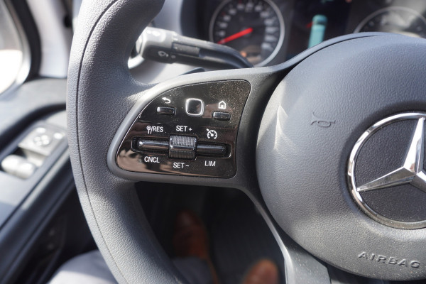 Mercedes-Benz Sprinter 319 CDI 191PK Bakwagen met laadklep Automaat Nr. V068 | Airco | Cruise | Apple-Android DEMO