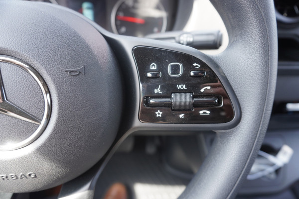 Mercedes-Benz Sprinter 319 CDI 191PK Bakwagen met laadklep Automaat Nr. V068 | Airco | Cruise | Apple-Android DEMO