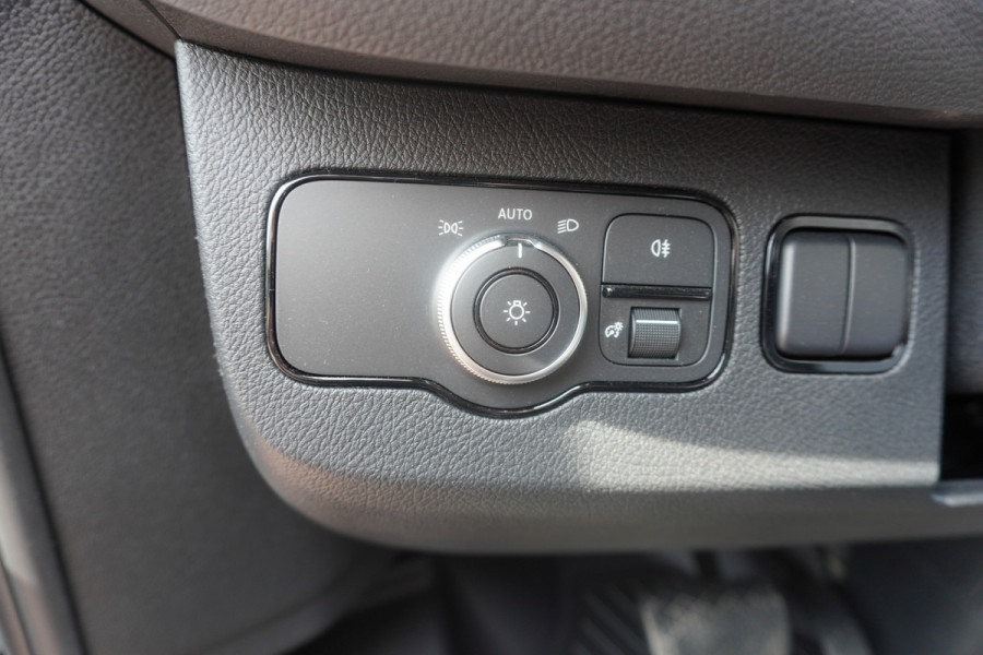 Mercedes-Benz Sprinter 319 CDI 191PK Bakwagen met laadklep Automaat Nr. V068 | Airco | Cruise | Apple-Android DEMO