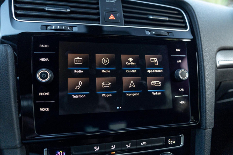 Volkswagen Golf 1.4 GTE PHEV 204 PK Adaptive Virtual Cockpit Camera Keyless 18''