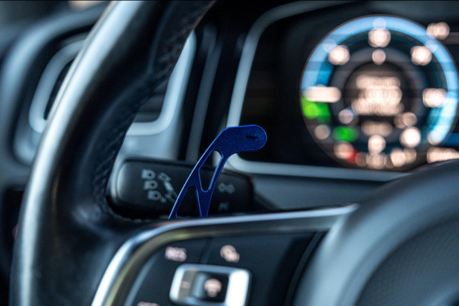 Volkswagen Golf 1.4 GTE PHEV 204 PK Adaptive Virtual Cockpit Camera Keyless 18''