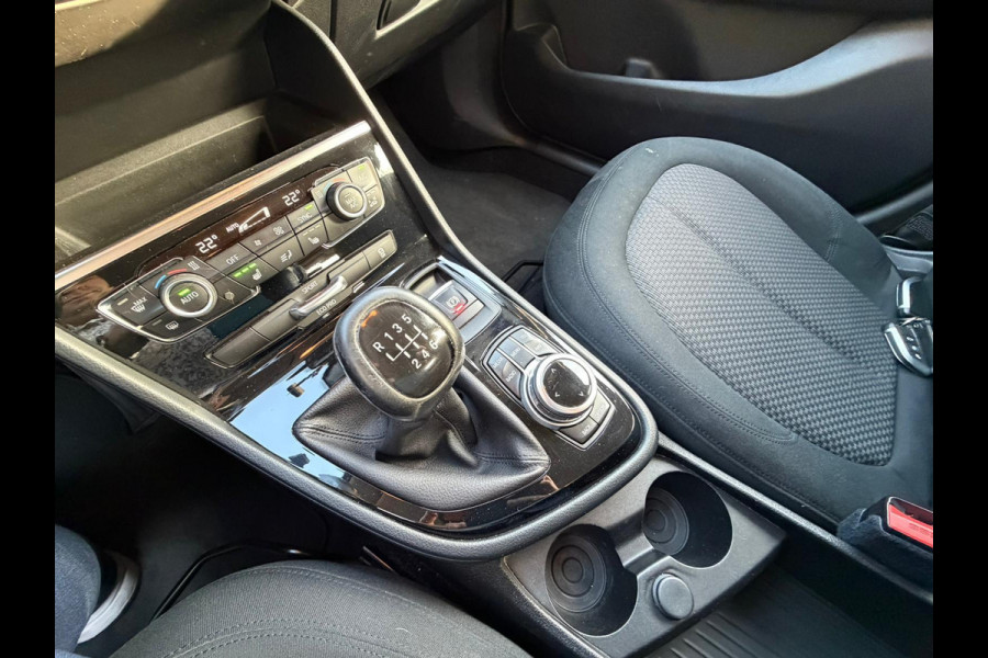 BMW 2 Serie Active Tourer 216i Centennial High Executive