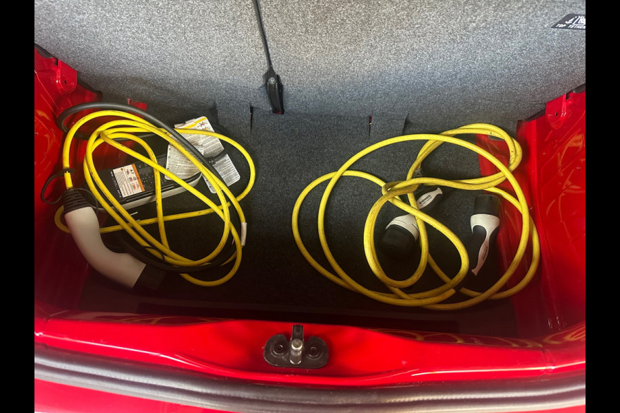 Seat Mii Electric Stoelverw. SOH 92% Electric Plus