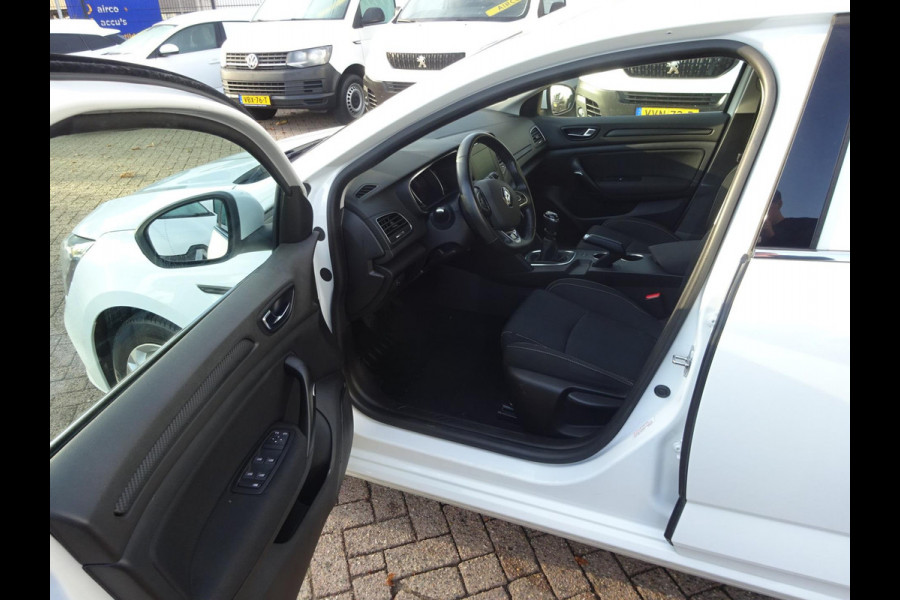 Renault Mégane 1.5 DCI 110 PK AIRCO NAVI LUXE GRIJS KENTEKEN