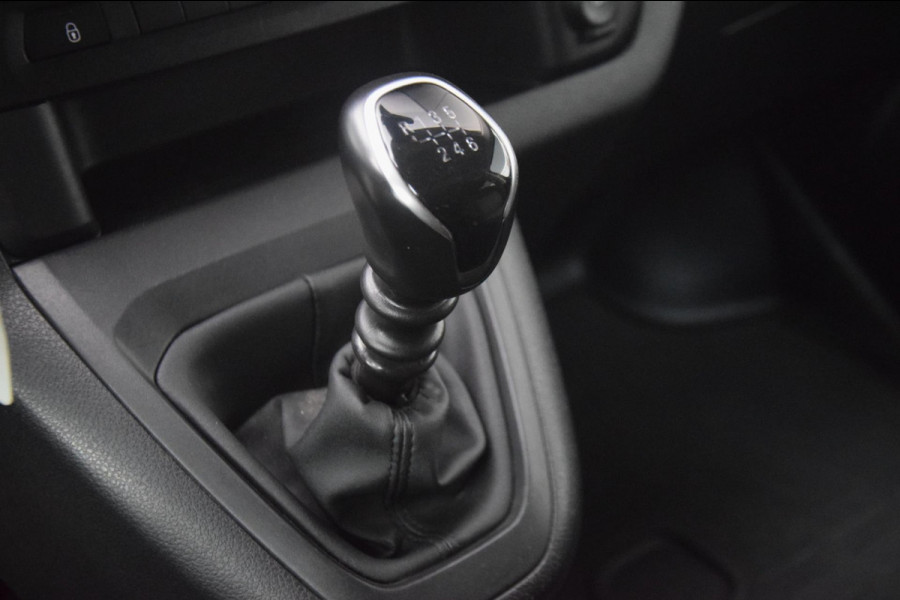 Opel Vivaro 2.0 CDTI L3H1 DC Innovation TREKHAAK/APPLE CARPLAY/CAMERA