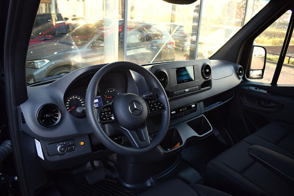 Mercedes-Benz Sprinter 317 1.9 CDI L2H2 RWD | Apple CarPlay | Camera | 18” LM | Side Bars