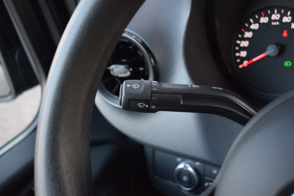 Mercedes-Benz Sprinter 317 1.9 CDI L2H2 RWD | Apple CarPlay | Camera | 18” LM | Side Bars