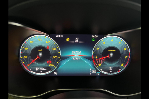 Mercedes-Benz C-Klasse 180 Business Solution AMG/PANO/CAMERA/TREKHAAK/APPLE CARPLAY