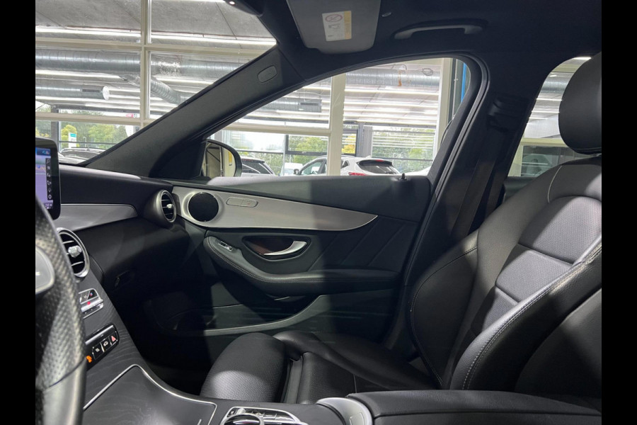 Mercedes-Benz C-Klasse 180 Business Solution AMG/PANO/CAMERA/TREKHAAK/APPLE CARPLAY