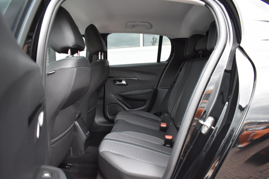 Peugeot 208 1.2 PureTech 100PK Allure Pack | Carplay | Camera | Keyless | Stoelverw. | Incl. garantie
