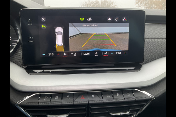 Škoda Octavia Combi 1.4 TSI iV PHEV Business Edition Plus Pano.dak Stoel/Stuurverw Sfeerverl Blue Beauty