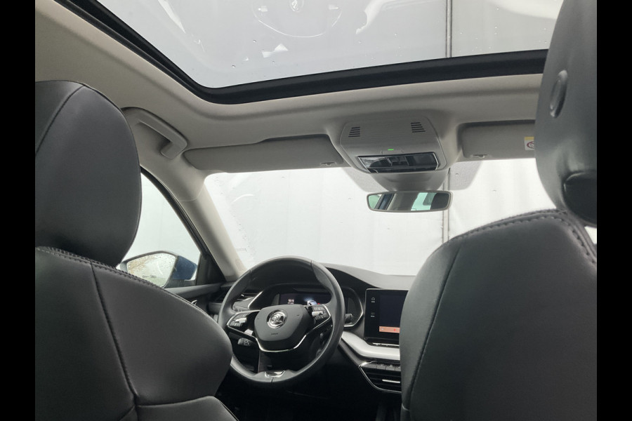 Škoda Octavia Combi 1.4 TSI iV PHEV Business Edition Plus Pano.dak Stoel/Stuurverw Sfeerverl Blue Beauty